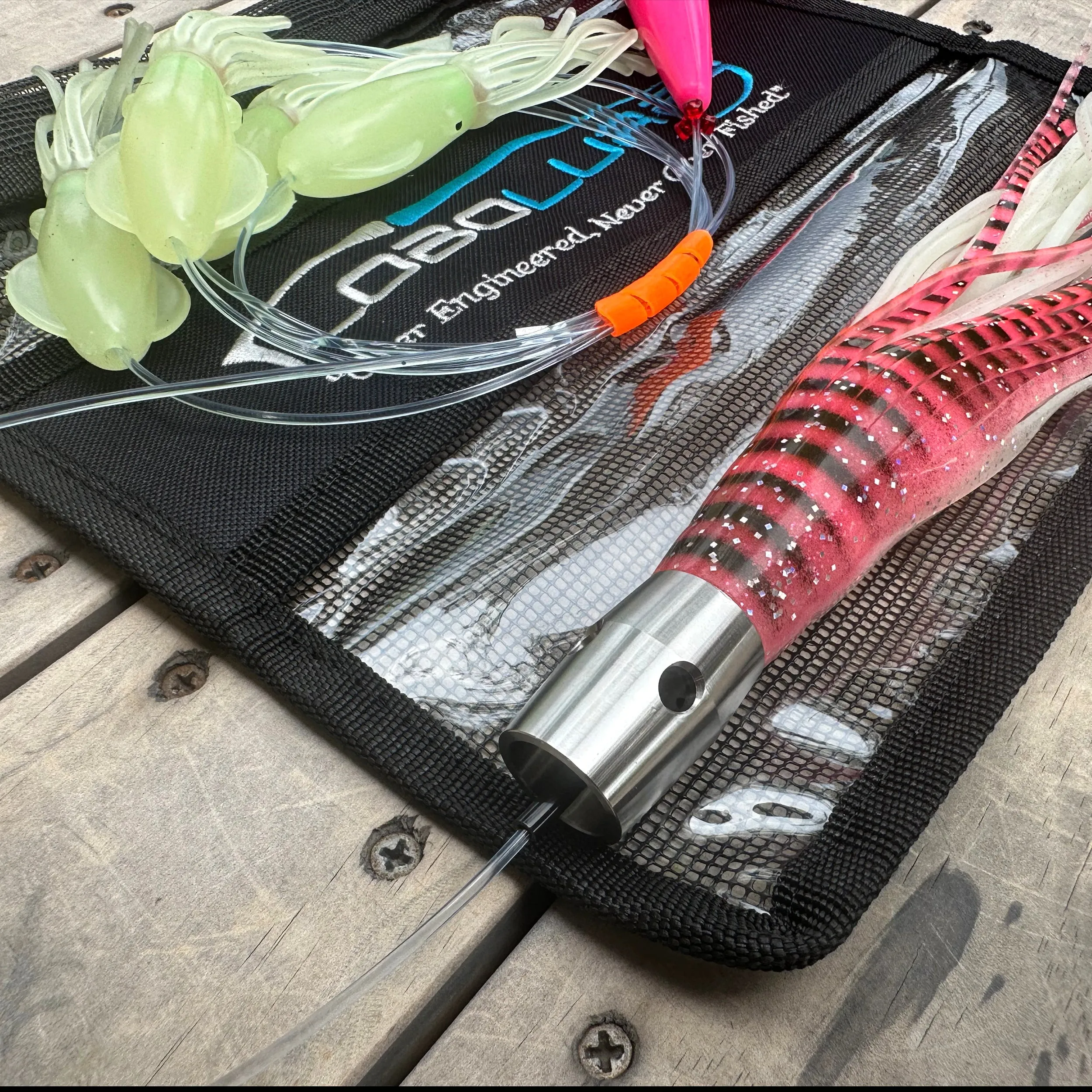 Lobo Lures #203 Wahoo-Pro Super Glow B2 Bigeye Daisy Chain